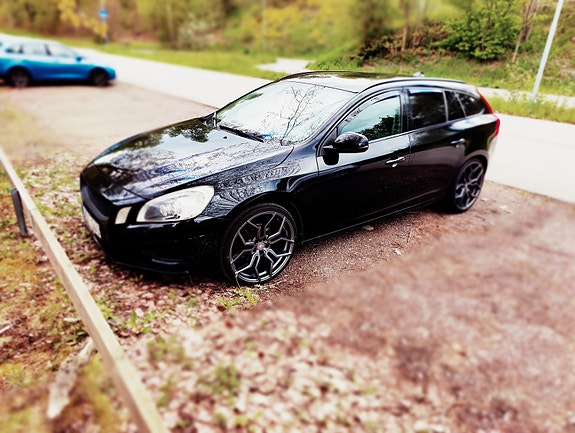 Volvo V60 5 of 7