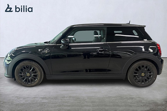 MINI Cooper SE 3 of 5