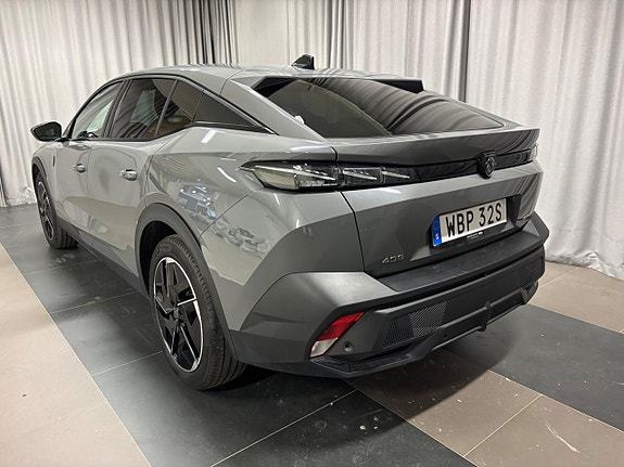 Peugeot 408 3 of 5
