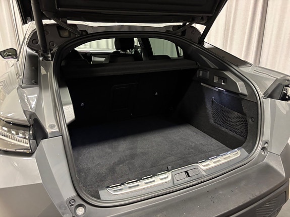 Peugeot 408 4 of 5