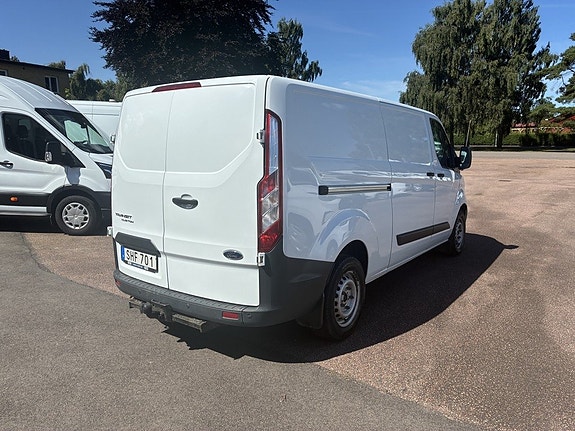 Ford Transit Custom 4 of 5