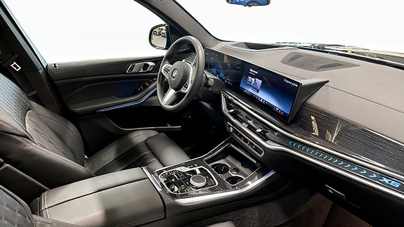 BMW X5 3 of 5