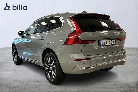 Volvo XC60 2 of 5