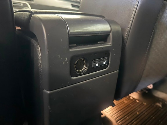 Volvo V70 28 of 30