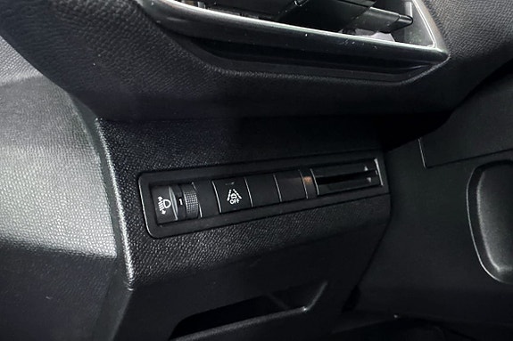 Peugeot 5008 6 of 13