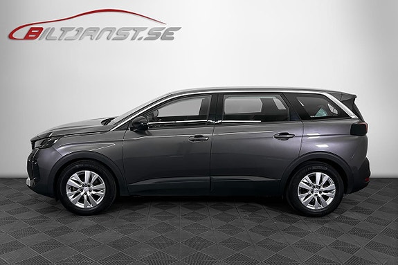 Peugeot 5008 2 of 5