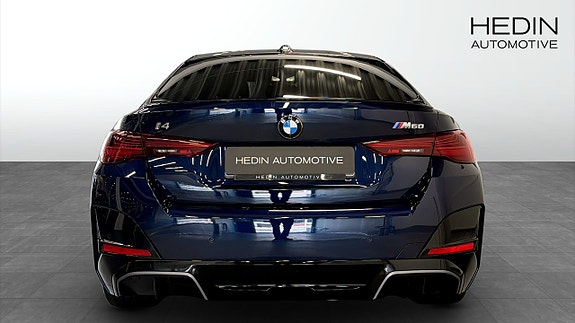 BMW i4 7 of 14