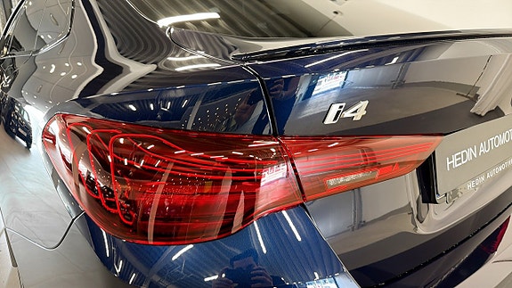BMW i4 12 of 14