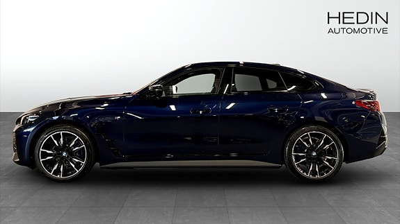 BMW i4 6 of 14