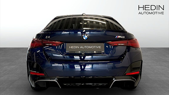 BMW i4 7 of 14