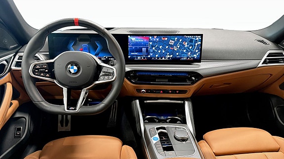 BMW i4 4 of 14