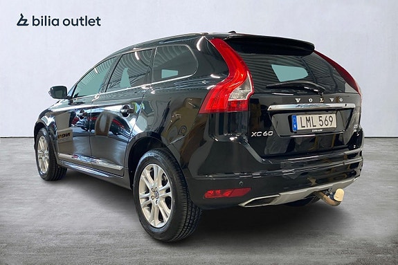 Volvo XC60 4 of 5