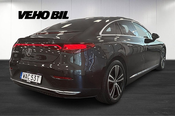 Mercedes-Benz EQE350 3 of 5