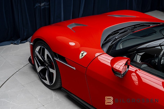 Ferrari 12Cilindri 16 of 30