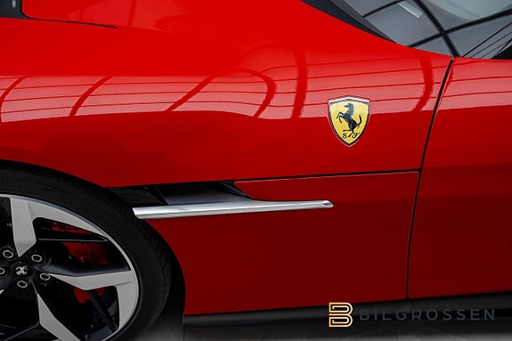 Ferrari 12Cilindri 12 of 30