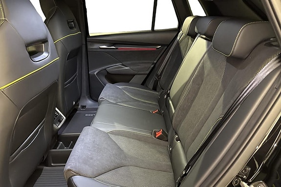 Skoda Elroq 6 of 8