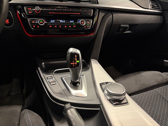 BMW 320 11 of 23