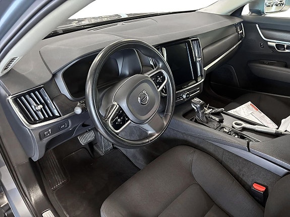 Volvo V90 Cross Country 6 of 9
