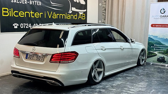 Mercedes-Benz E220 12 of 22