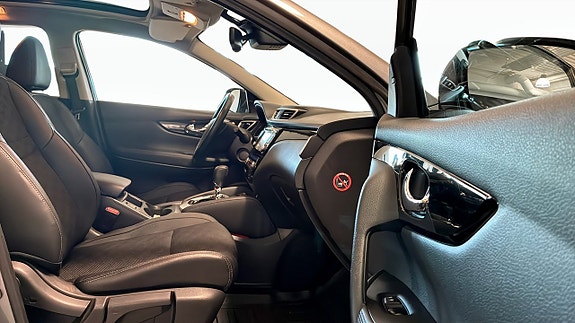 Nissan Qashqai 3 of 5