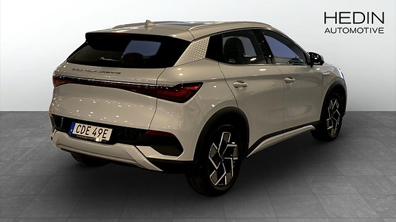 BYD Atto 3 2 of 5