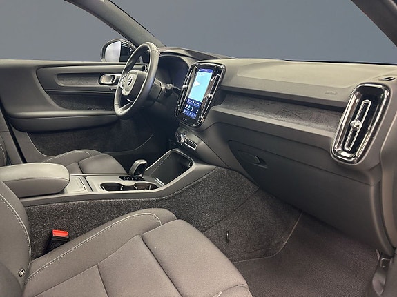 Volvo EX40