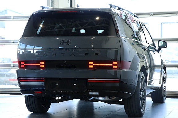 Hyundai Santa Fe 6 of 24