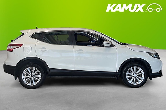 Nissan Qashqai 2 of 5