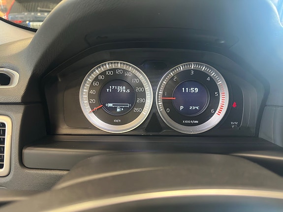 Volvo V70 17 of 18