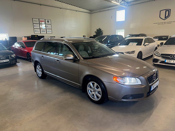 Volvo V70 5 of 5