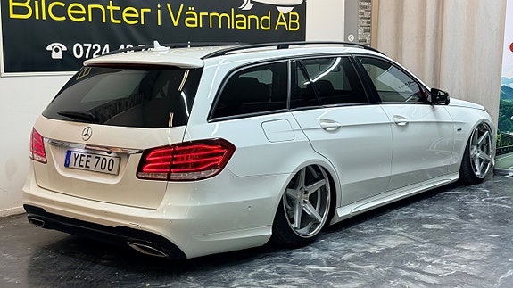Mercedes-Benz E220 14 of 27