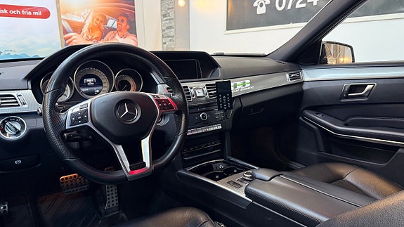 Mercedes-Benz E220 21 of 27