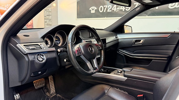 Mercedes-Benz E220 19 of 27