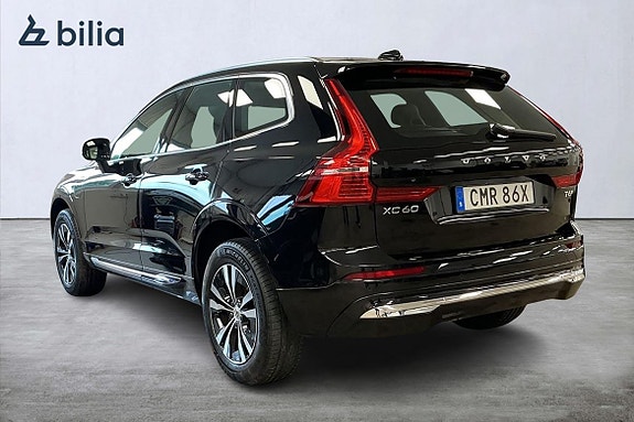 Volvo XC60 2 of 5