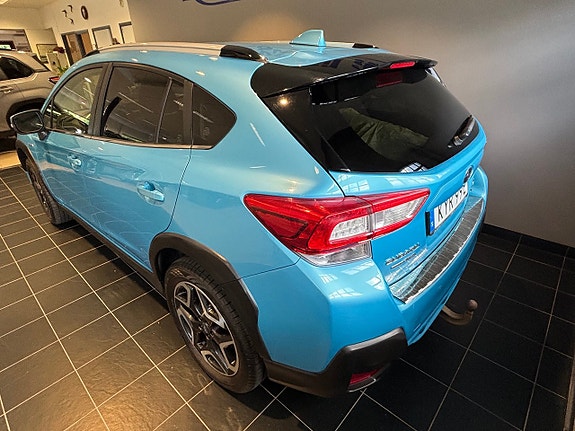 Subaru XV 4 of 5