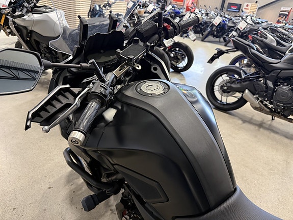 Yamaha Tracer 700 ABS Givi väskor 3 of 6