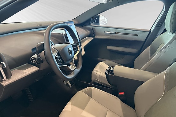 Volvo EX30 7 of 30