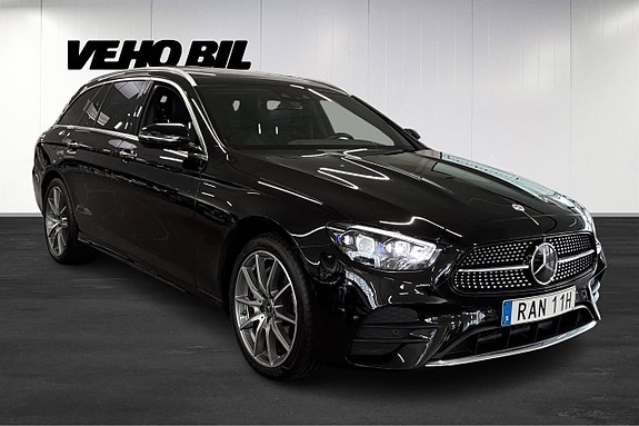 Mercedes-Benz E220 d 2 of 5