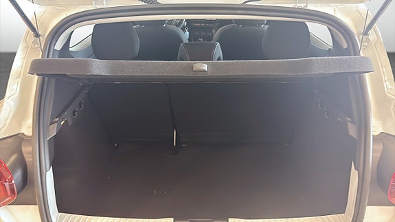 Dacia Sandero 10 of 12