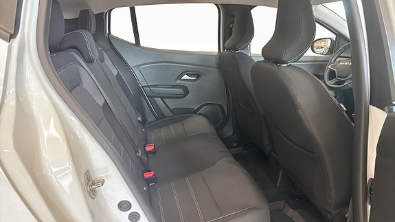 Dacia Sandero 5 of 5