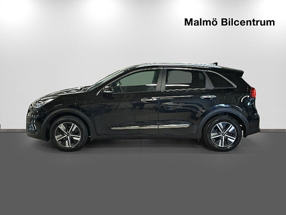 Kia Niro 2 of 20
