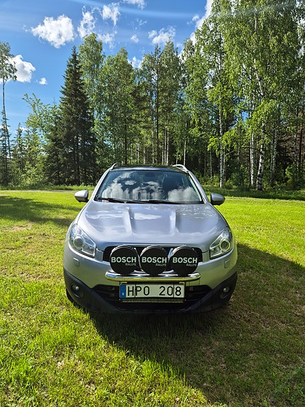 Nissan Qashqai+2 3 of 5