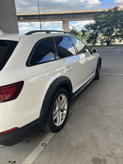 Audi A4 allroad 3 of 13