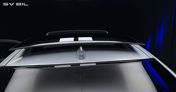 Jaguar XE 20 of 30