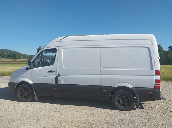 Mercedes-Benz Sprinter 311 3 of 5