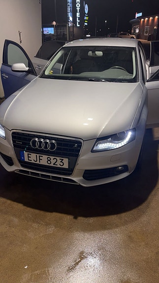 Audi A4 3 of 5