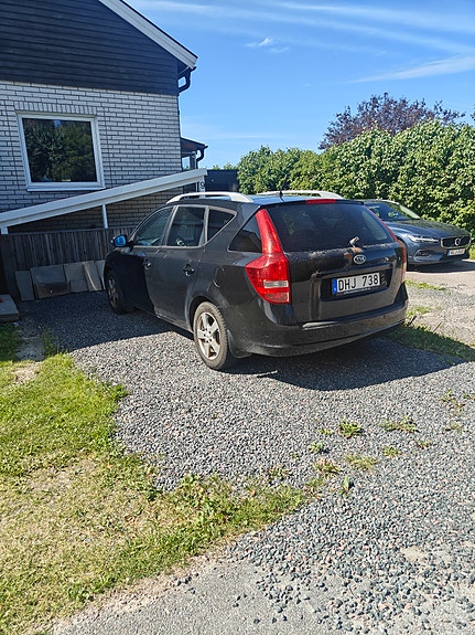 Kia Ceed 3 of 5