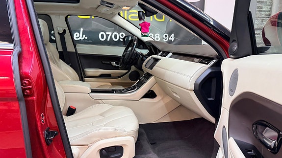 Land Rover Range Rover Evoque 19 of 23