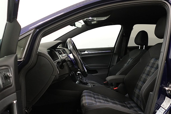 Volkswagen Golf I 4 of 5