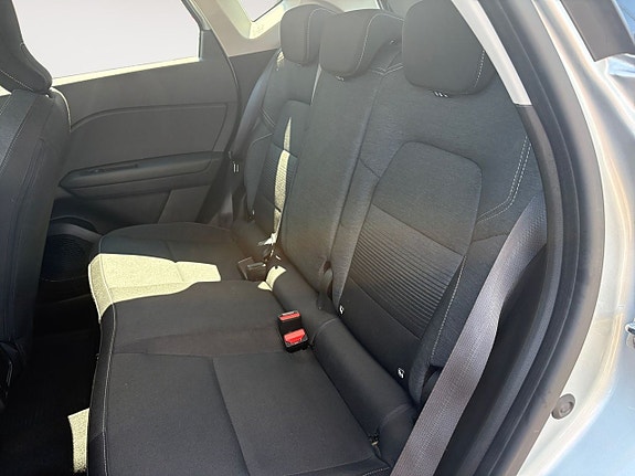 Renault Captur 15 of 26